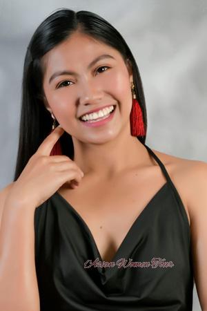 Philippines women